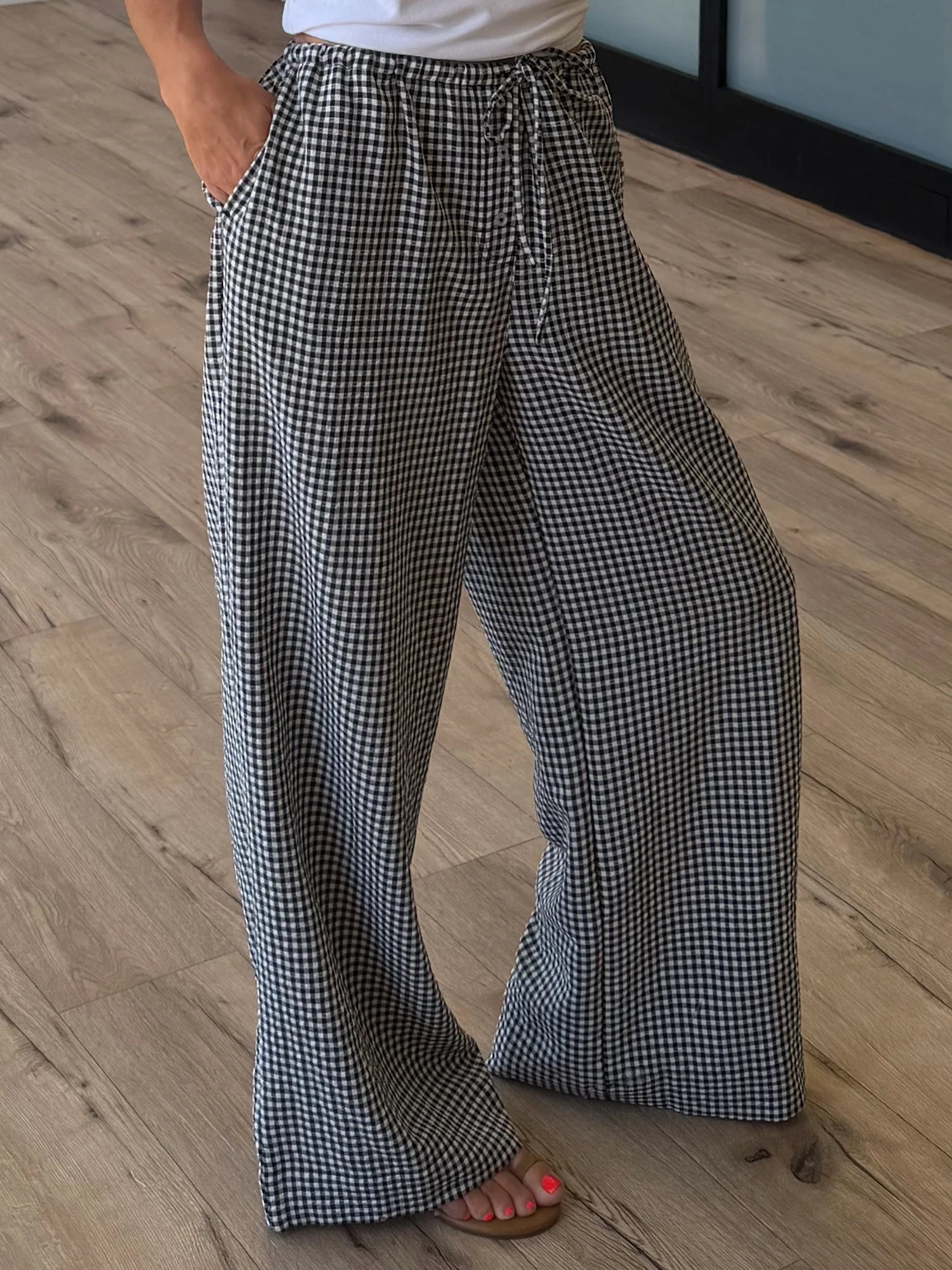 Gingham Leisure Wide-Leg Pants | Black