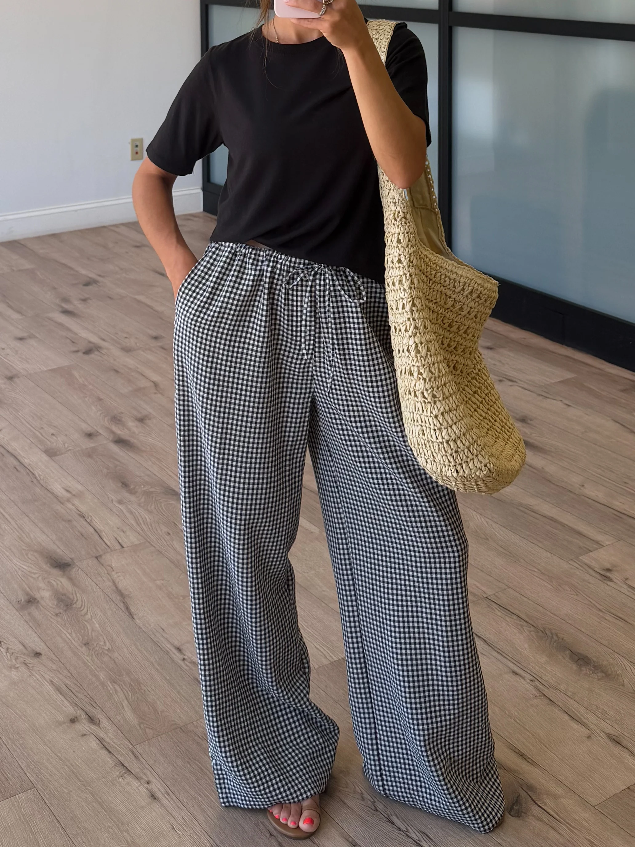 Gingham Leisure Wide-Leg Pants | Black - Image 6