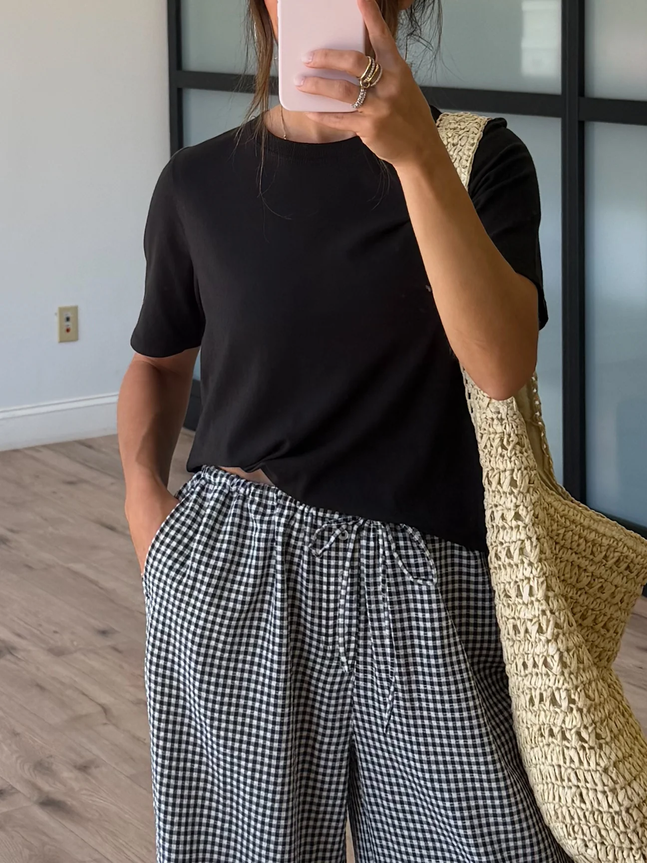Gingham Leisure Wide-Leg Pants | Black - Image 8