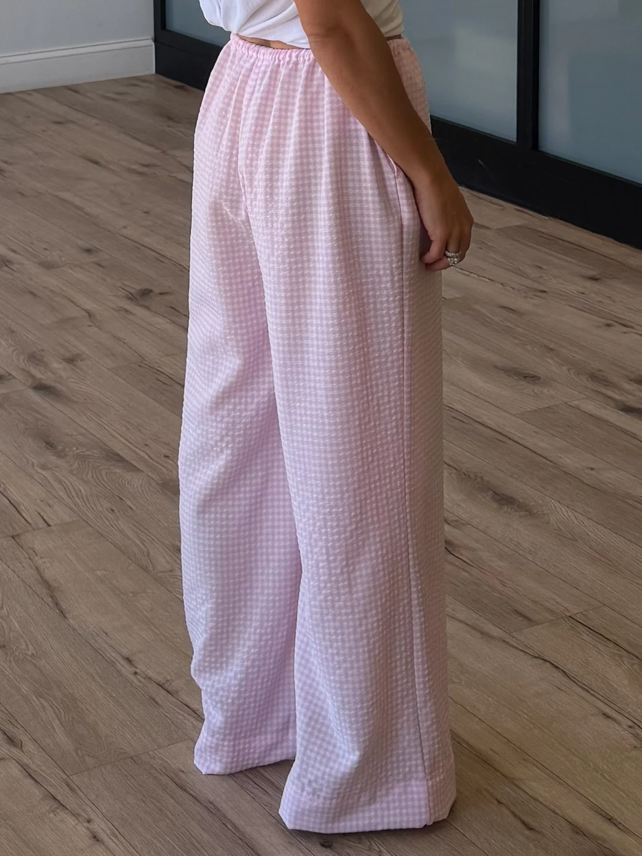 Gingham Leisure Wide-Leg Pants | Pink - Image 2