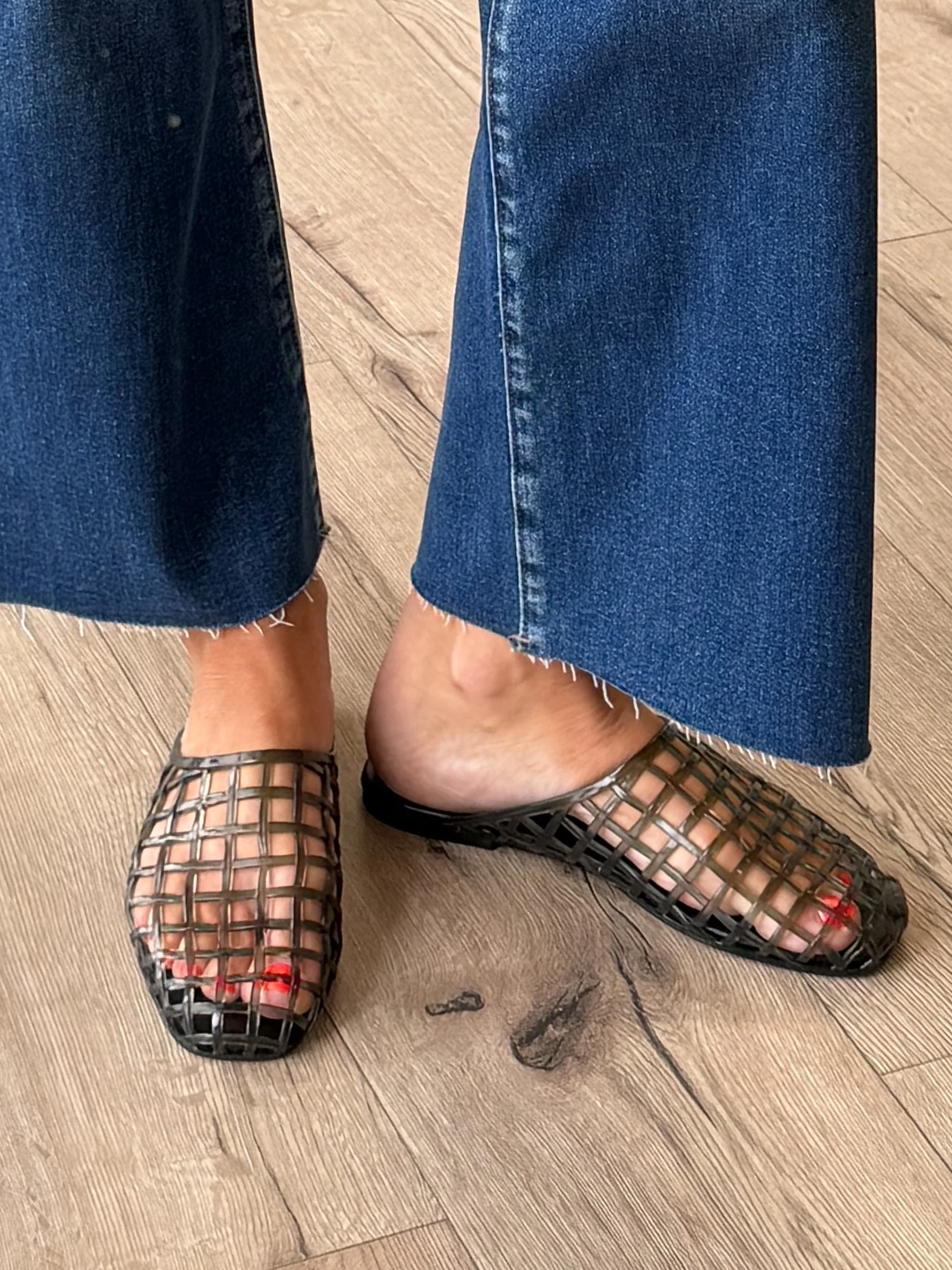 In The Net Jelly Mules | Black - Image 2