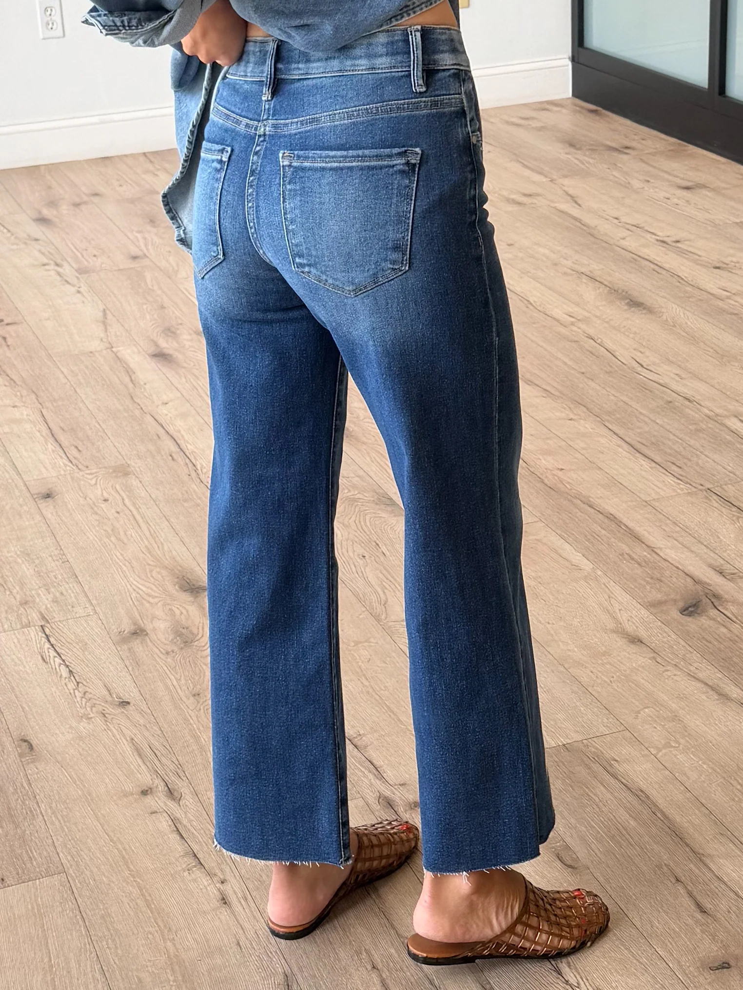 Kian Cropped Jeans | Dark Wash - Image 2