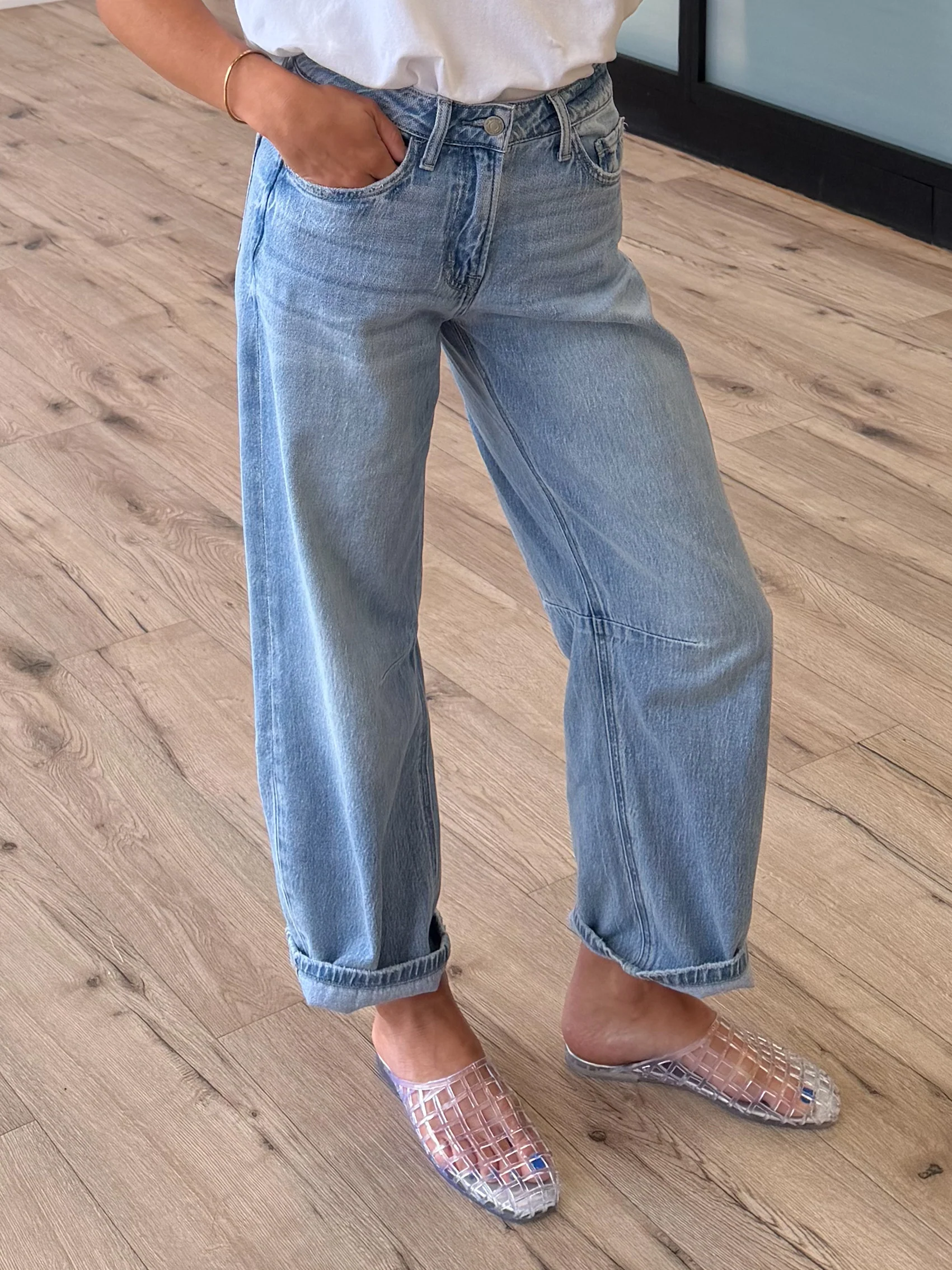 Mackey Barrel Jeans - Image 3
