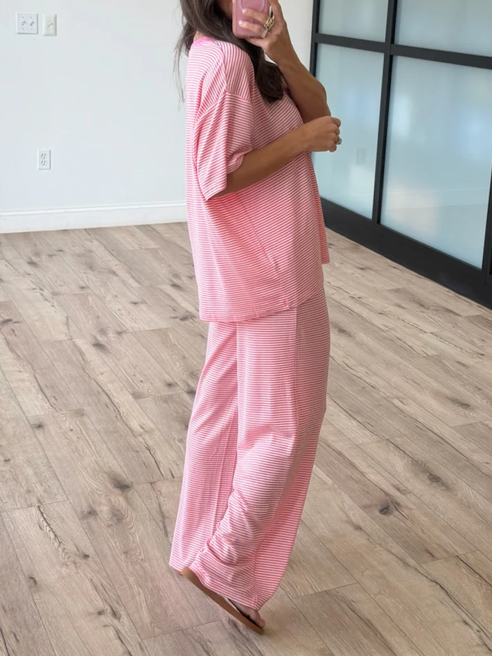 On Repeat Stripe Oversized Tee | Bubblegum | RESTOCK - Image 3