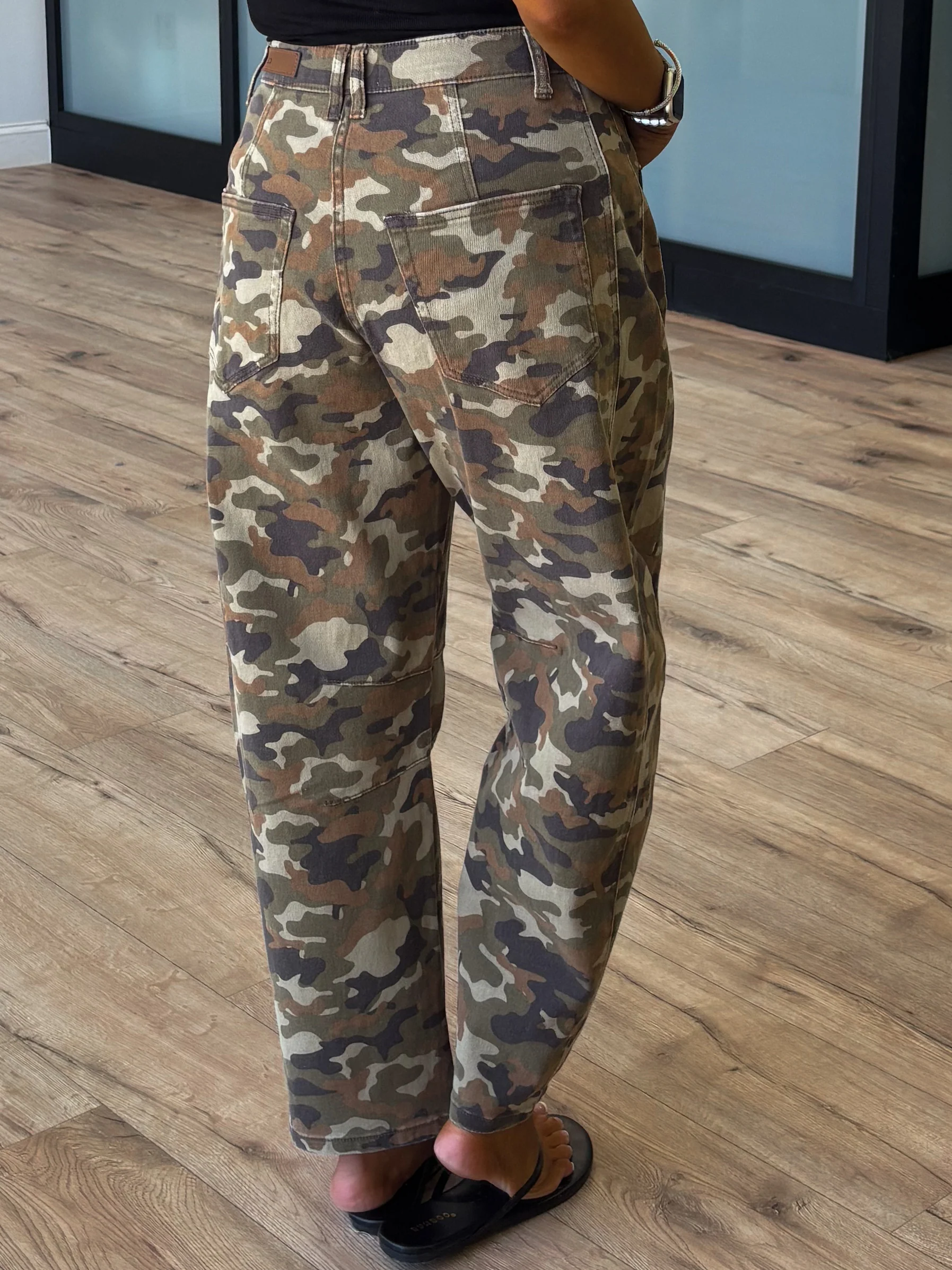 Out Of Sight Camo Barrel Jeans - Image 3