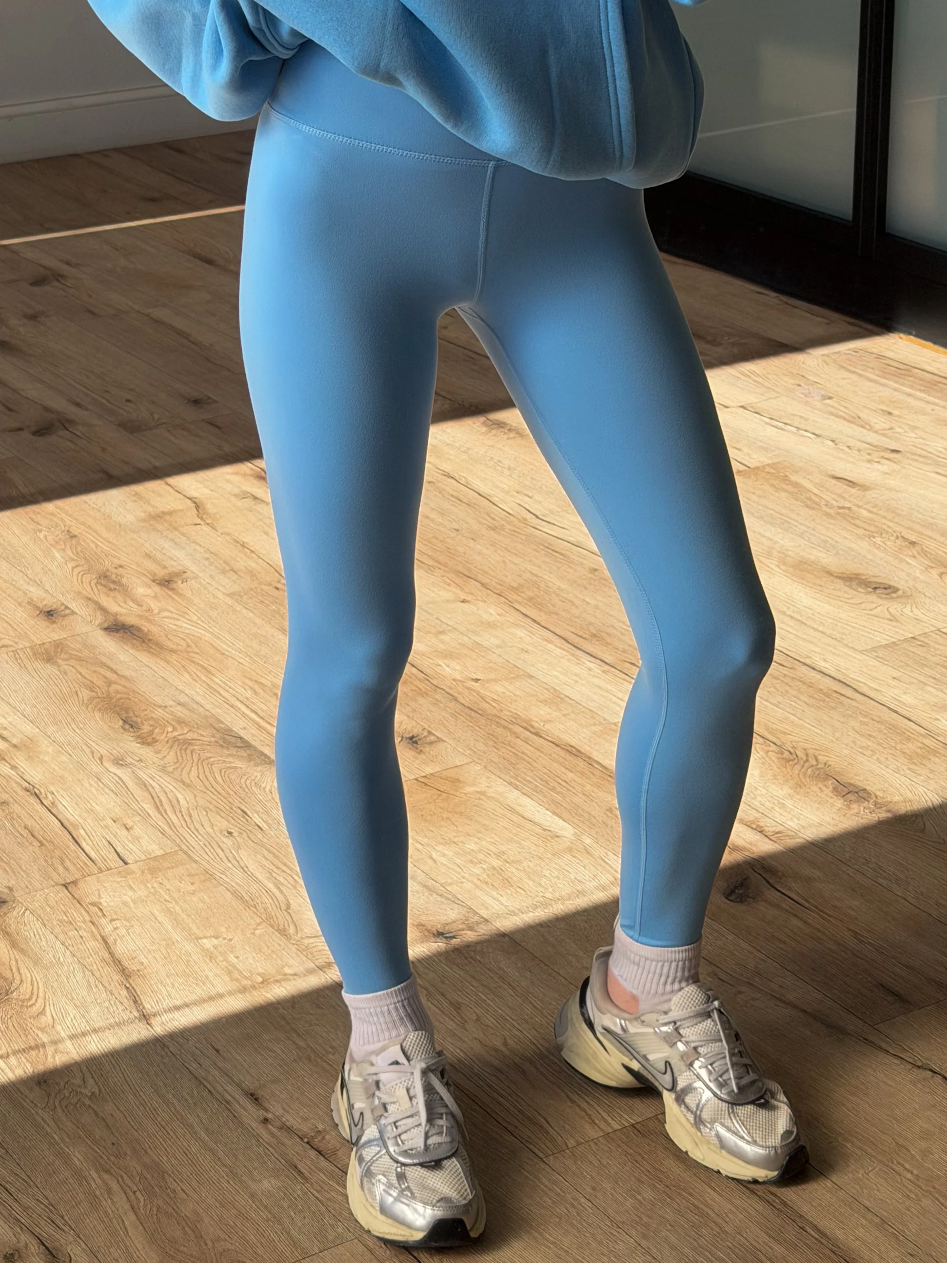 Soft Compression Leggings | Sky Blue