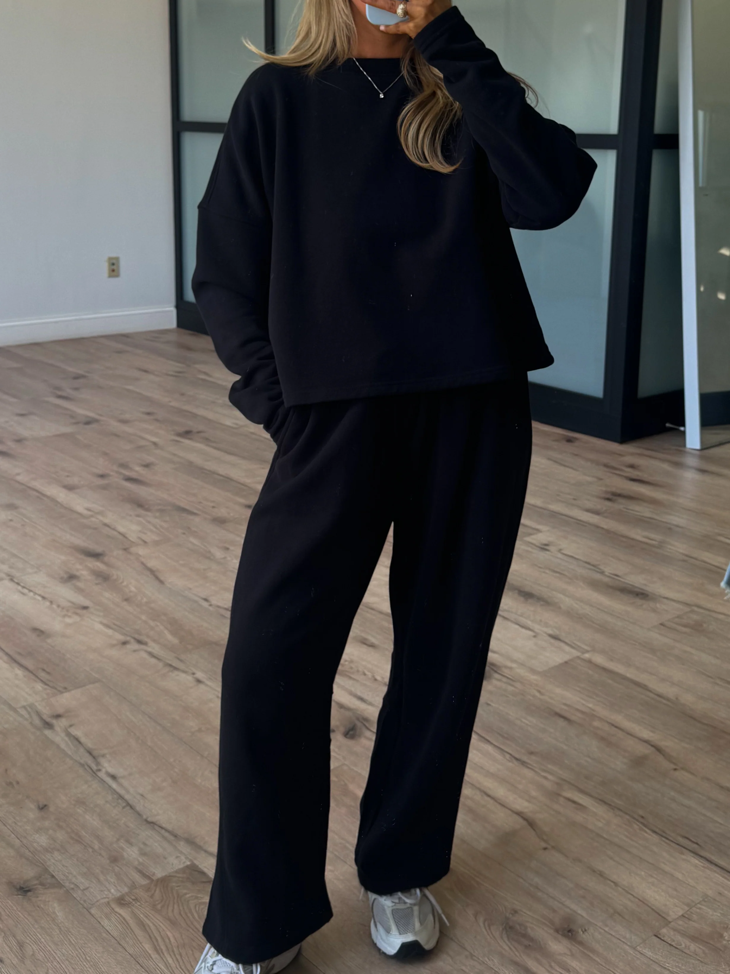 Worn Well Barrel Lounge Pants | Black - Image 5
