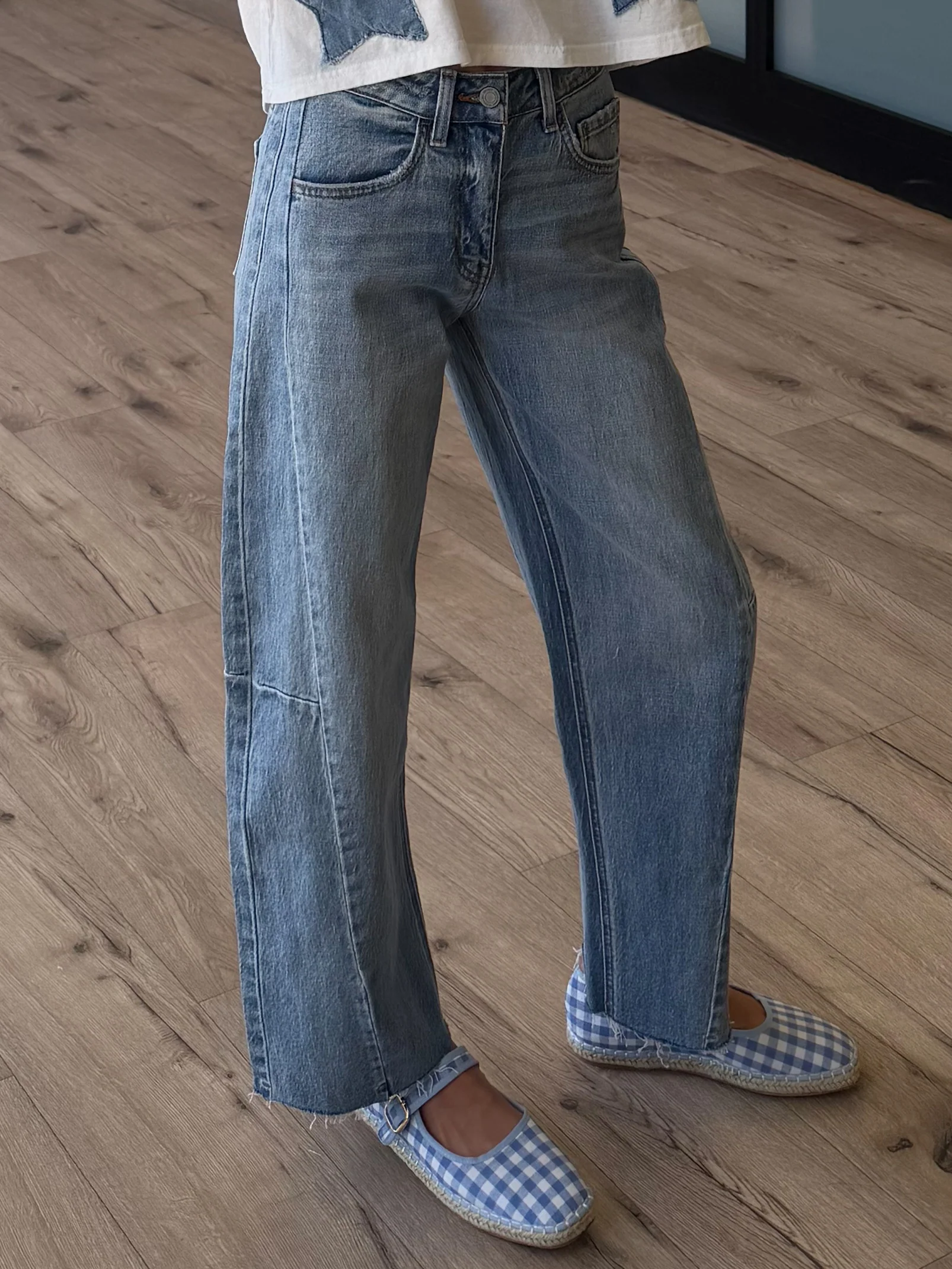 Sud Raw Hem Barrel Jeans - Image 2