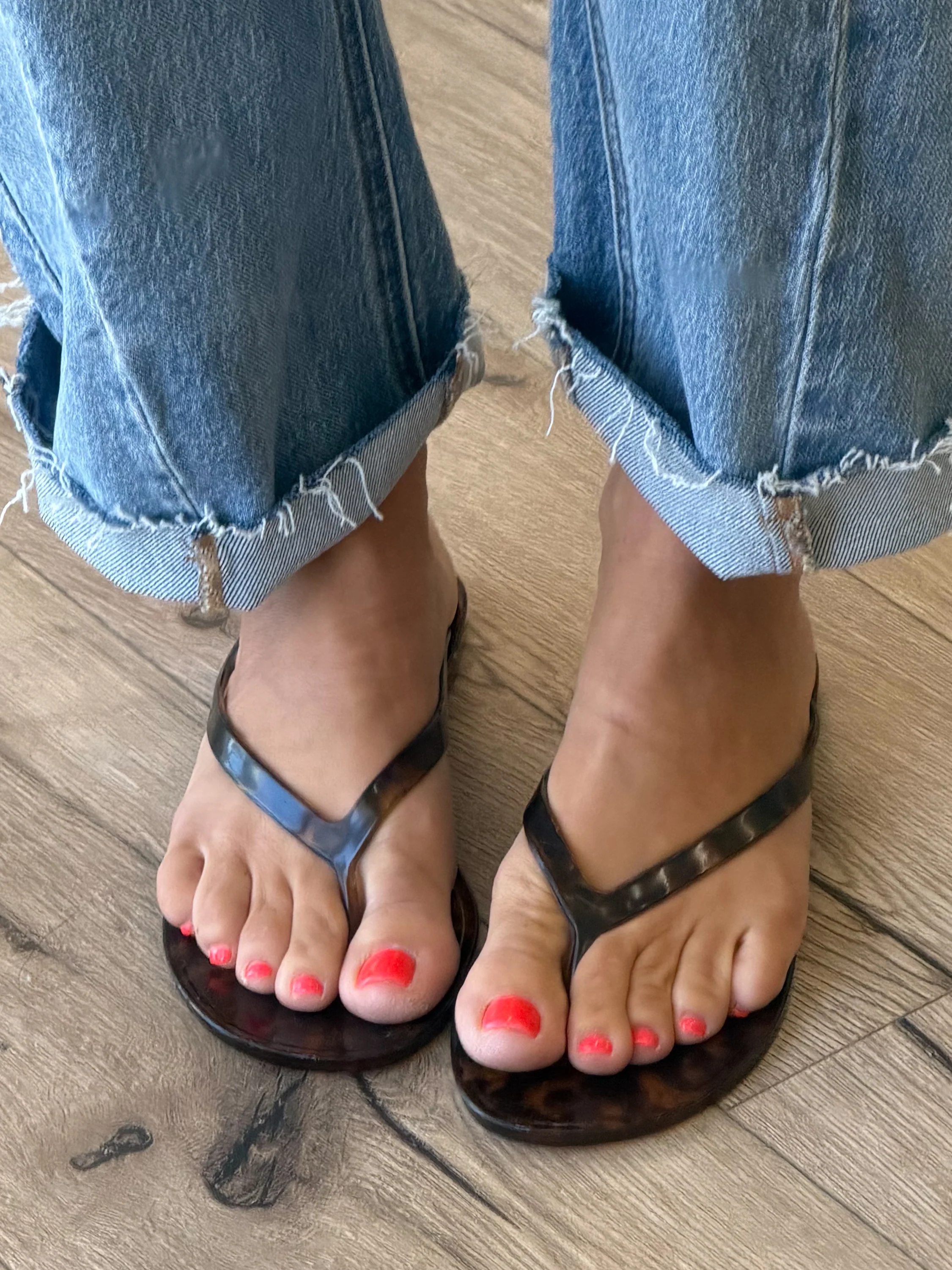 Tortoise Coast Flip-Flops - Image 4