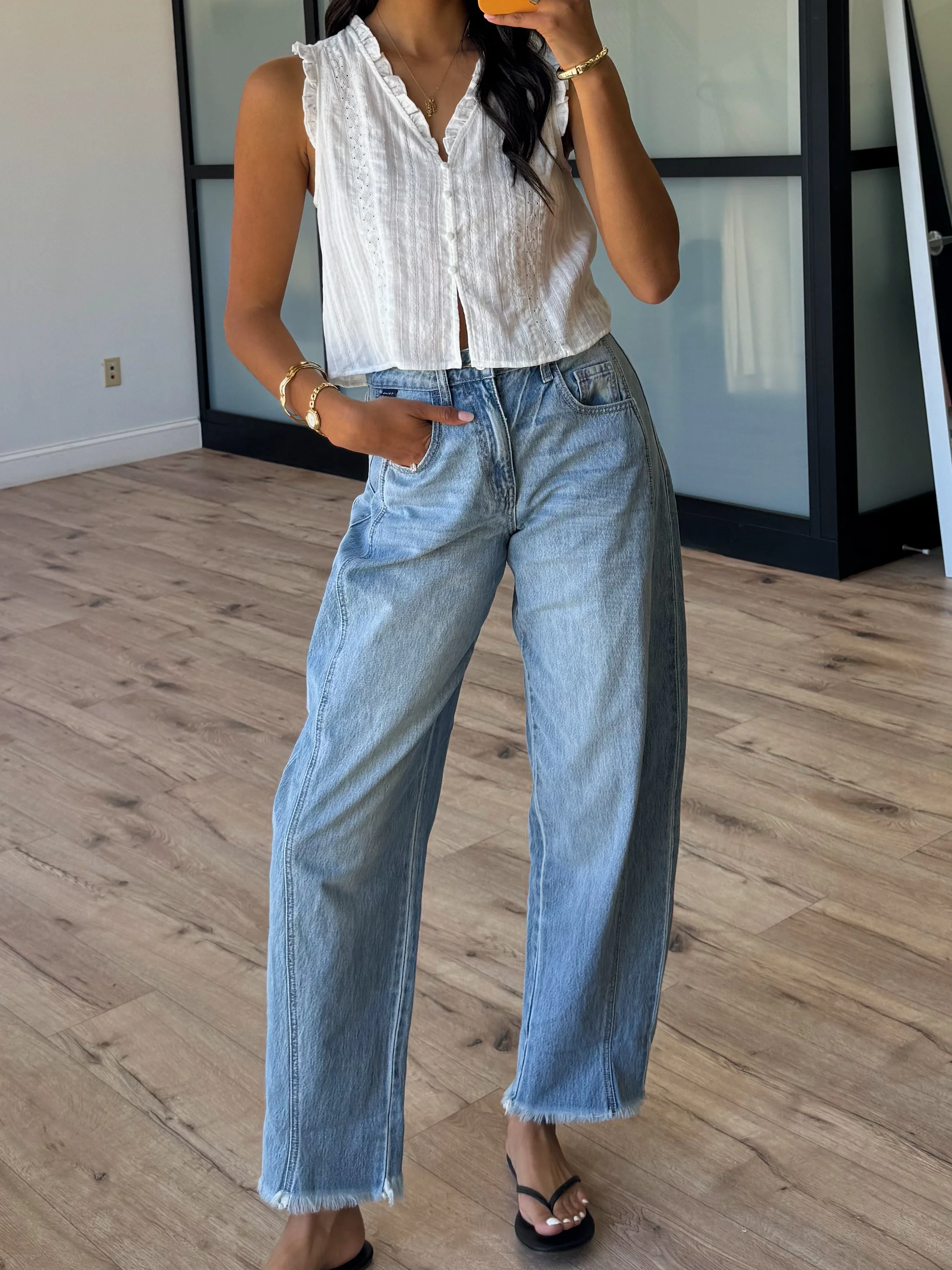 Vintage Barrel Jeans - Image 11