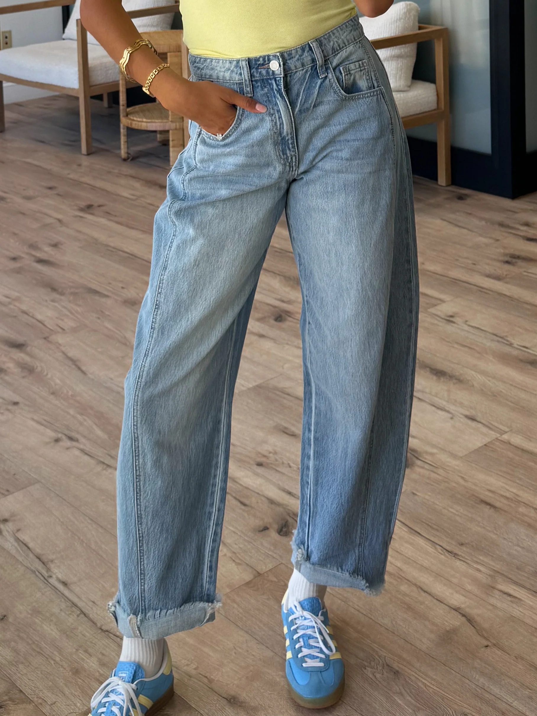 Vintage Barrel Jeans - Image 6