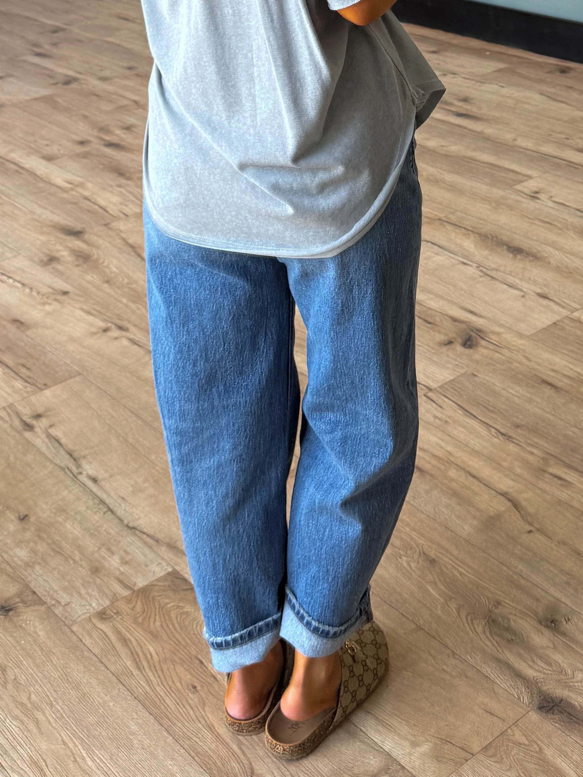 Widewave Barrel Jeans - Image 10