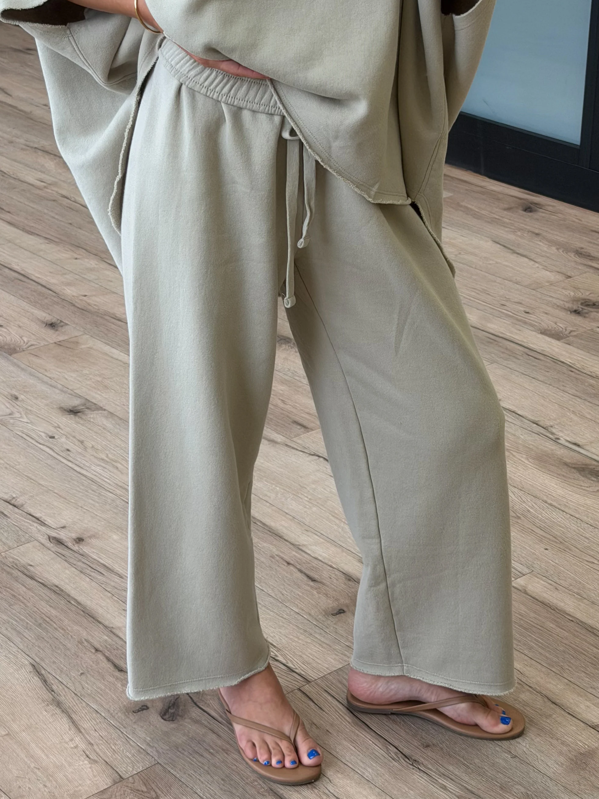Worn Well Sweatpants | Sandstone